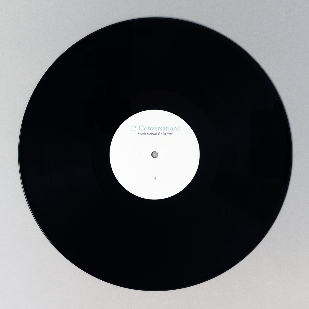 N-068 . Ryuichi Sakamoto + Alva Noto . 12 Conversations